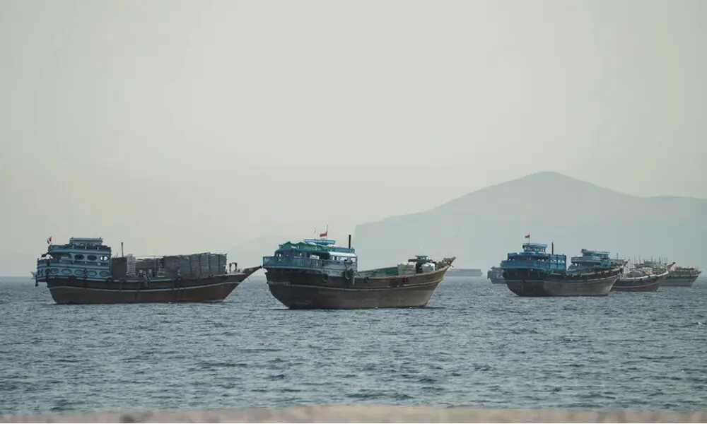 Vessels carrying ME oil, LNG exit Hormuz, head for Pakistan, China - World