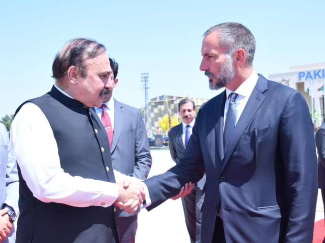 Prince Rahim wraps up Pakistan visit after high-level engagements with political leaders